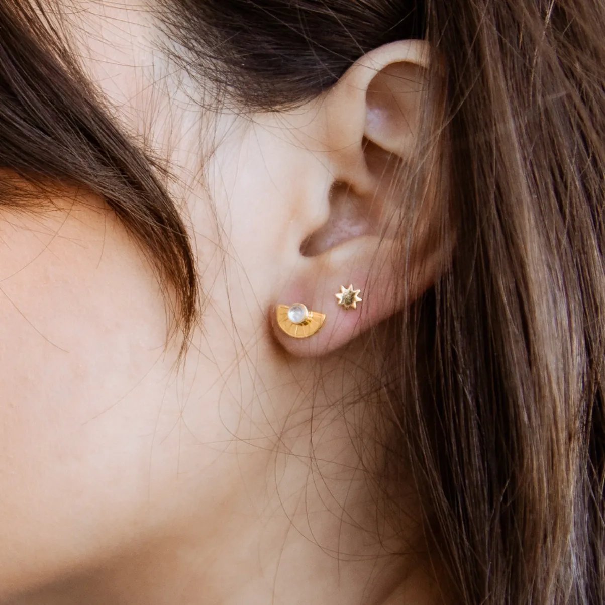 Gracie Studs