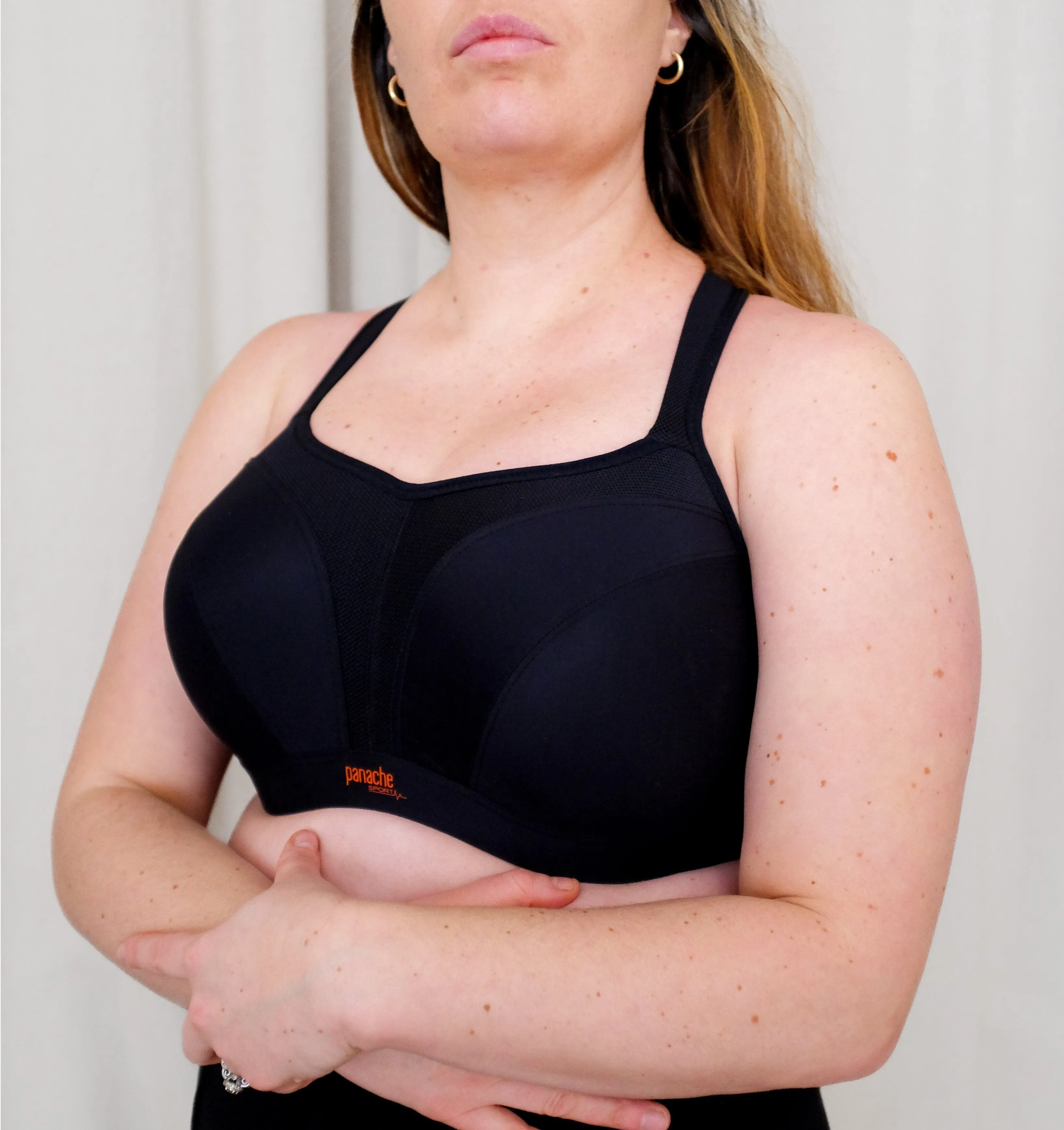 Shape sports bra [Black]